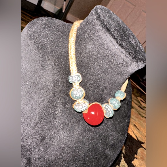 Beautiful handmade hemp necklace with turquoise and amber stones - Picture 1 of 8